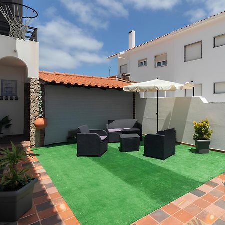 Baleal Classic Waves Guest House מראה חיצוני תמונה